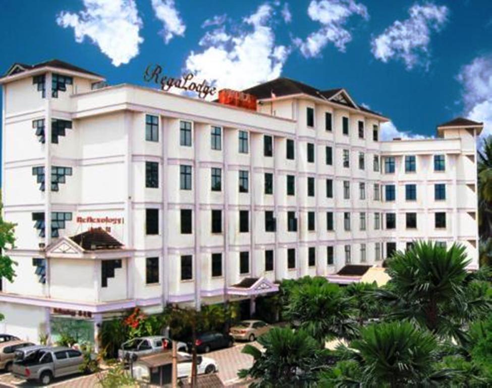Regalodge Hotel & Spa Ipoh Exterior foto